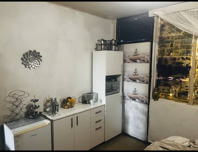 2.5 BEDROOM APARTMENT FOR SALE IN SUNNYSIDE